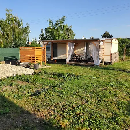 Hotel Mobilheim V Lva 2 Podivin Zewnętrze zdjęcie