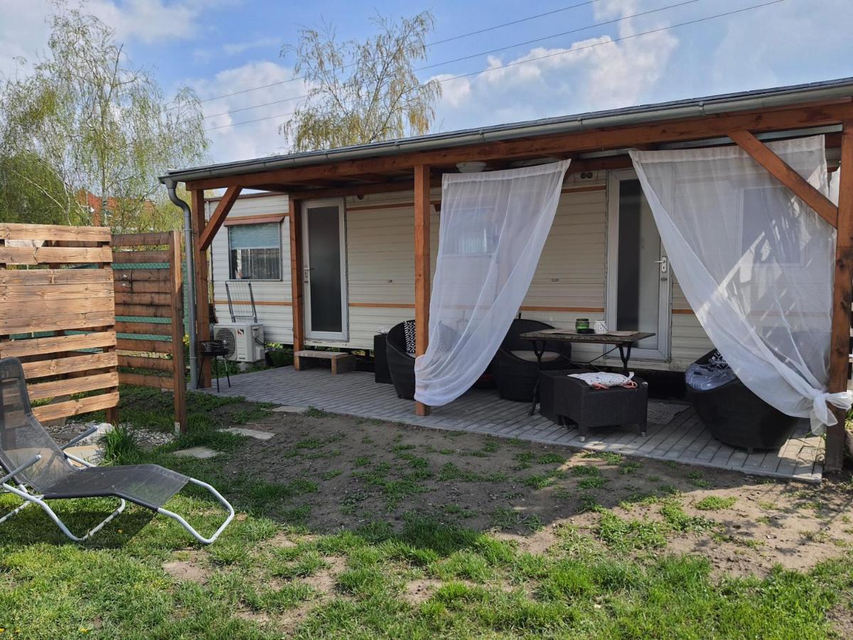 Campsite Mobilheim V Lva 2 *